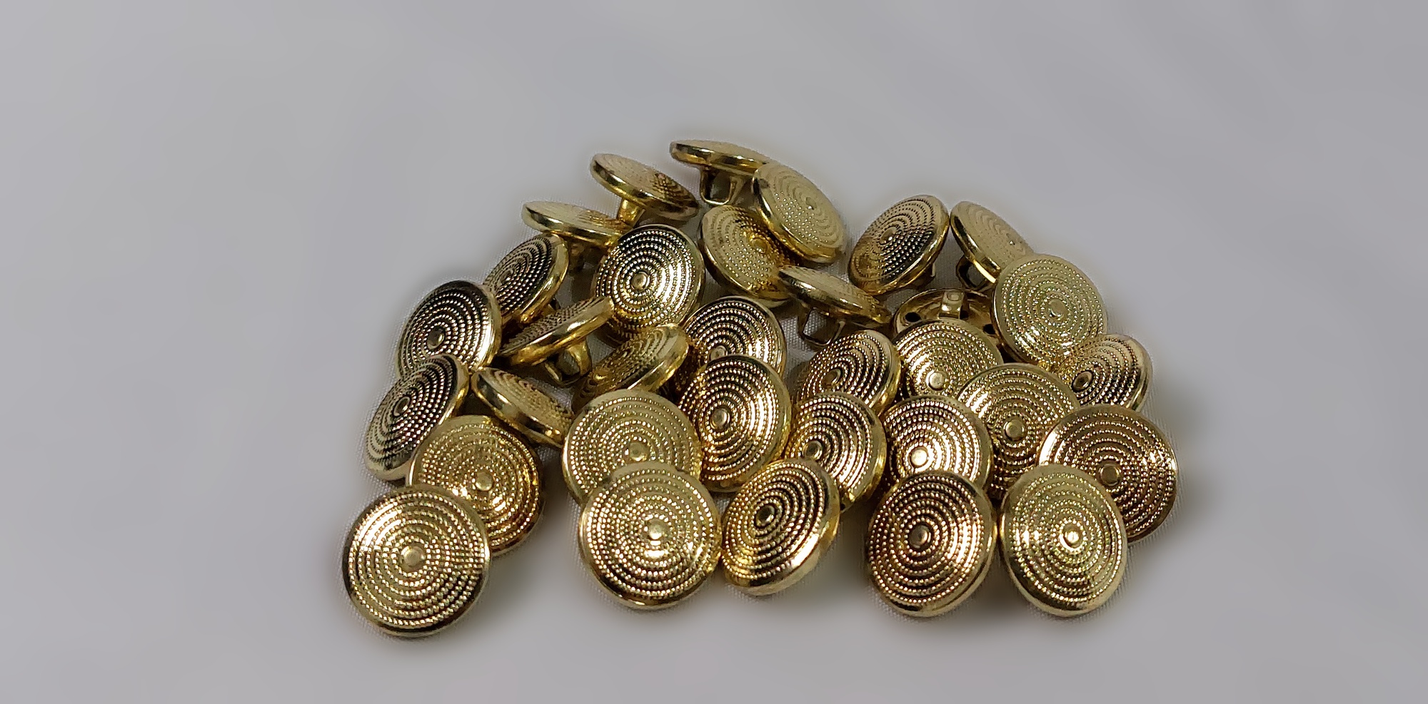 Botón Dorado 17mm