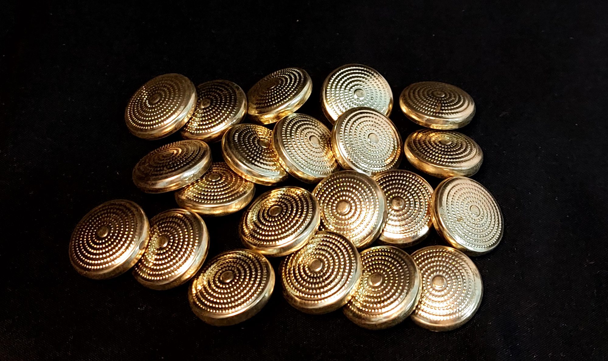 Botón Dorado 20mm